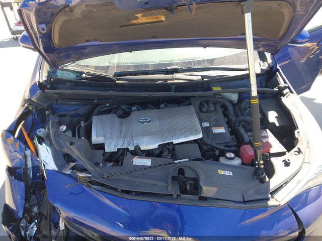 Toyota Prius Two 2018 JTDKBRFU5J3587233 Image 10