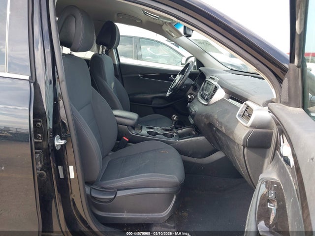 Продажа на аукционе авто 2016 Kia Sorento 2.4l Lx, vin: 5XYPG4A31GG060075, номер лота: 44579068