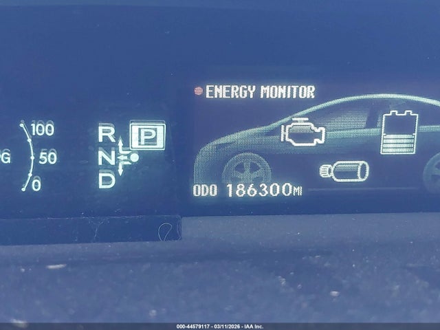 JTDKN3DUXF1997827 Toyota Prius Two