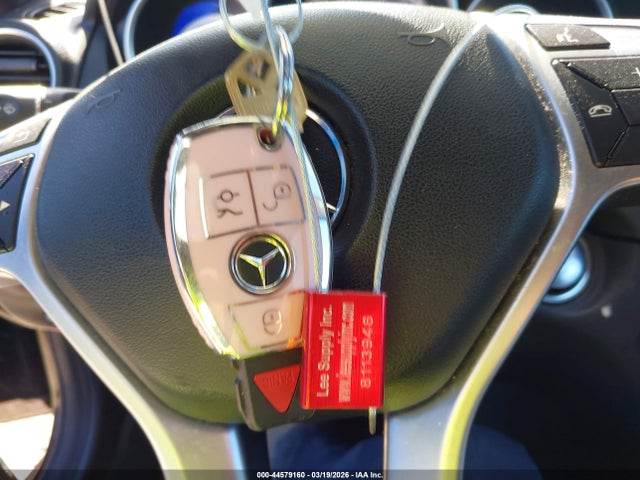 Продаж на аукціоні авто 2015 Mercedes-benz C 250, vin: WDDGJ4HB5FG392925, номер лоту: 44579160
