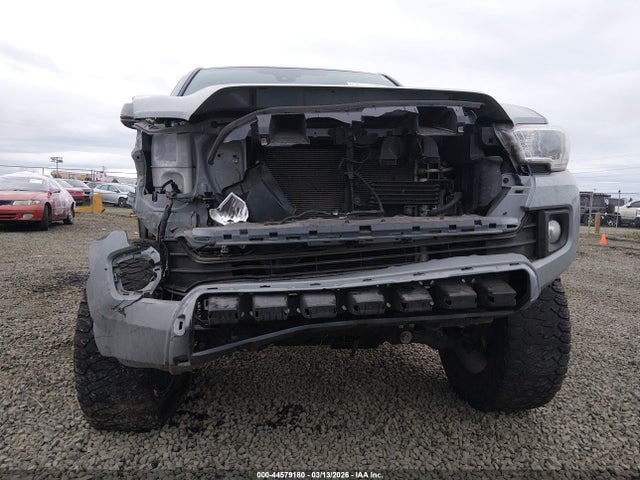 3TMCZ5AN5JM176454 Toyota Tacoma Trd Off Road