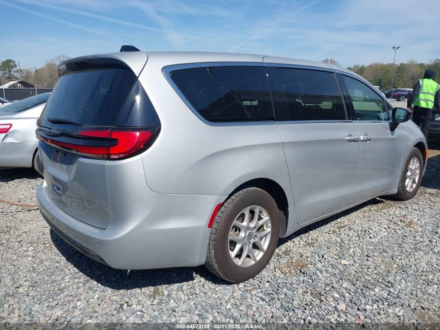 Продаж на аукціоні авто 2024 Chrysler Pacifica Touring L, vin: 2C4RC1BG1RR196970, номер лоту: 44579185