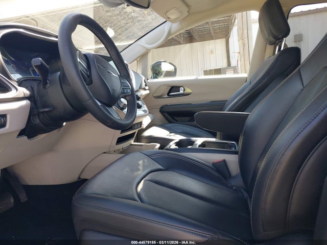 Продаж на аукціоні авто 2024 Chrysler Pacifica Touring L, vin: 2C4RC1BG1RR196970, номер лоту: 44579185