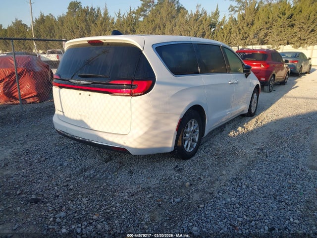 Продажа на аукционе авто 2024 Chrysler Pacifica Touring L, vin: 2C4RC1BG0RR125968, номер лота: 44579217