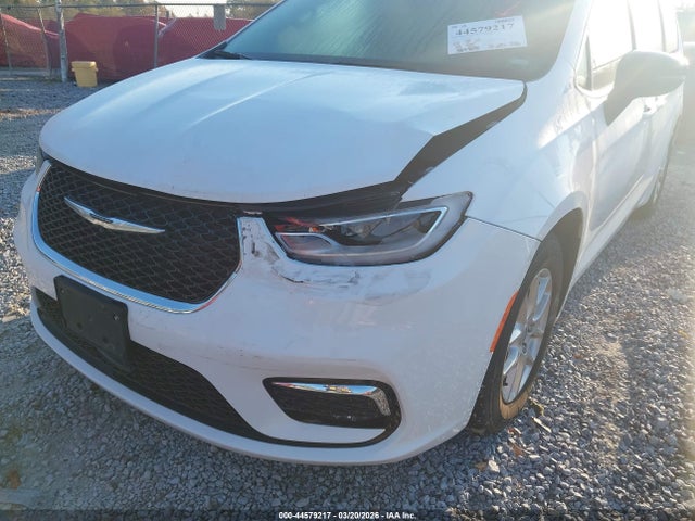 Продажа на аукционе авто 2024 Chrysler Pacifica Touring L, vin: 2C4RC1BG0RR125968, номер лота: 44579217