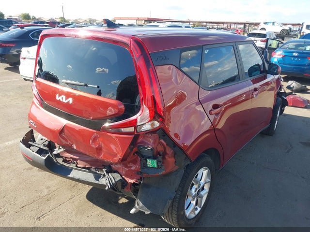 2022 KIA SOUL KNDJ23AU4N7803488 Photo 3
