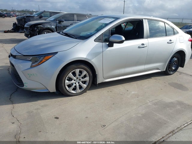 Toyota COROLLA LE 2025 5YFB4MDE4SP271629 Image 2