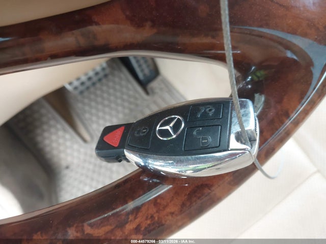 2013 MERCEDES-BENZ S 550 WDDNG7DB0DA500624 Photo 10