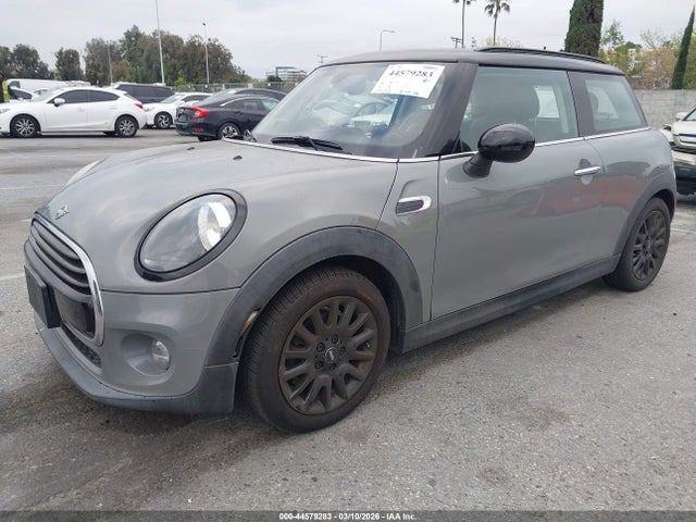 WMWXP5C54K2H32105 Mini Hardtop Cooper