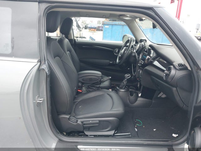 WMWXP5C54K2H32105 Mini Hardtop Cooper