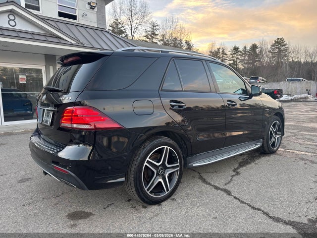 2017 MERCEDES-BENZ AMG GLE 43 4JGDA6EB2HA925506 Photo 3