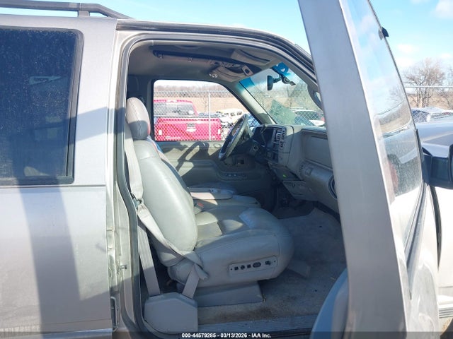 44579285 :رقم المزاد ، 1GKEK13R8XJ751923 vin ، 1999 Gmc Yukon Slt Cmi مزاد بيع