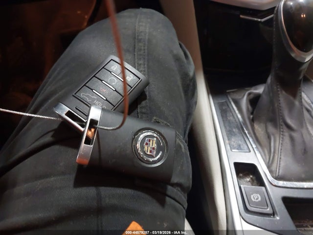 44579287 :رقم المزاد ، 3GYFNCE32DS568856 vin ، 2013 Cadillac Srx Luxury Collection مزاد بيع