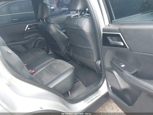 Продаж на аукціоні авто 2022 Mitsubishi Outlander Black Edition S-awc/se 2.5 S-awc/se Launch Edition S-awc, vin: JA4J4UA8XNZ064029, номер лоту: 44579317