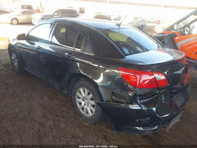 2010 CHRYSLER SEBRING 1C3CC4FBXAN213020 Photo 2