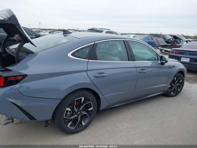 Hyundai SONATA SEL 2025 KMHL64JA5SA482015 Image 13
