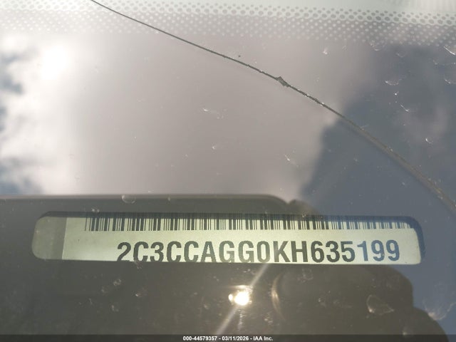 2019 Chrysler 300 300s Awd მანქანა იყიდება აუქციონზე, vin: 2C3CCAGG0KH635199, აუქციონის ნომერი: 44579357