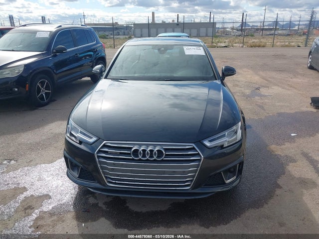 Продажа на аукционе авто 2019 Audi A4 45 Premium, vin: WAUENAF4XKA009497, номер лота: 44579360