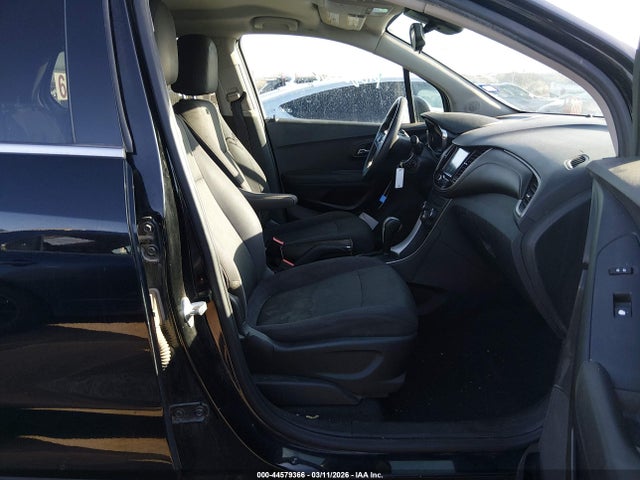 2017 CHEVROLET TRAX 3GNCJPSB2HL145113 Photo 4