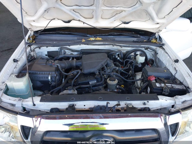 Продаж на аукціоні авто 2011 Toyota Tacoma Prerunner, vin: 5TFJX4GN3BX005499, номер лоту: 44579376