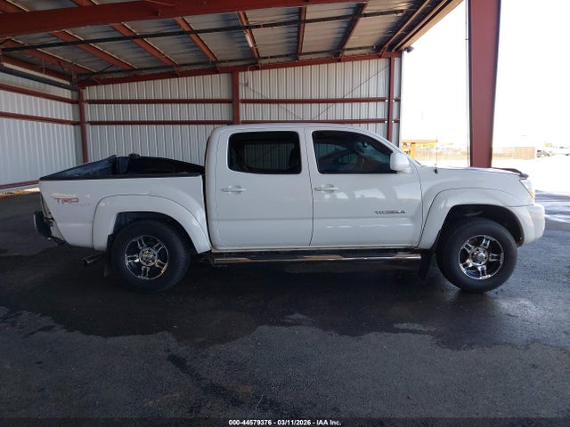 Продаж на аукціоні авто 2011 Toyota Tacoma Prerunner, vin: 5TFJX4GN3BX005499, номер лоту: 44579376