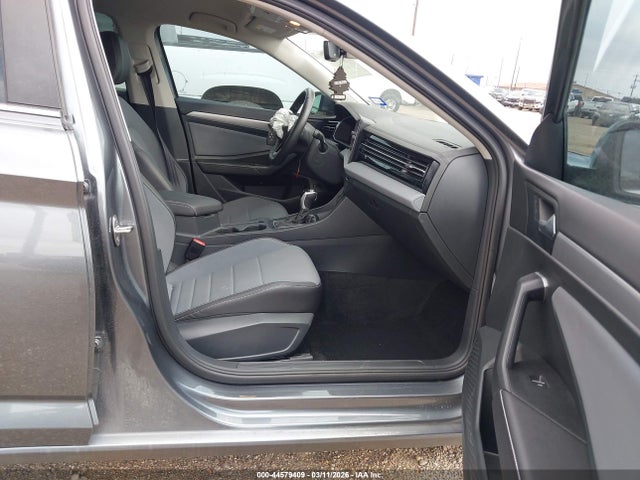 2025 Volkswagen Jetta 1.5t Se მანქანა იყიდება აუქციონზე, vin: 3VWEX7BU4SM062573, აუქციონის ნომერი: 44579409