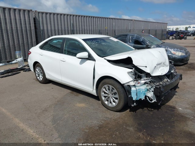 Toyota Camry 2015 4T4BF1FK7FR452326 Image 14