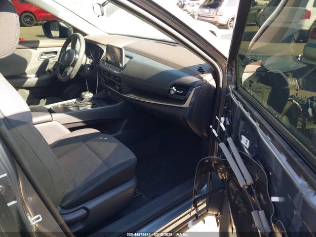 2023 Nissan Rogue Sv Fwd მანქანა იყიდება აუქციონზე, vin: 5N1BT3BA4PC784226, აუქციონის ნომერი: 44579441