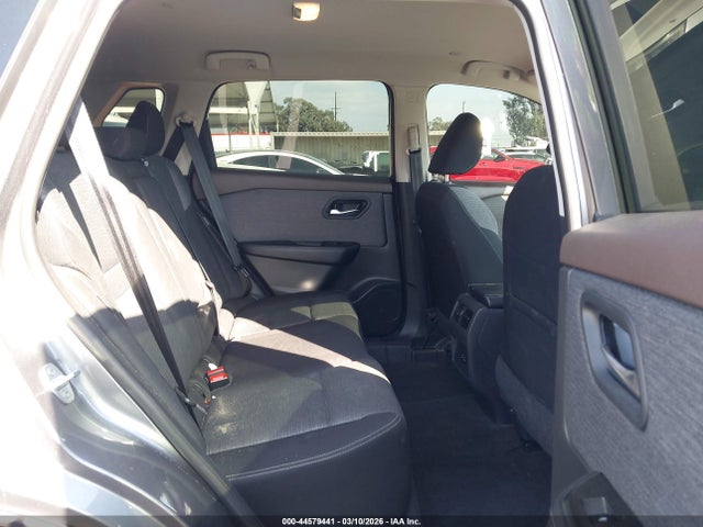 2023 Nissan Rogue Sv Fwd მანქანა იყიდება აუქციონზე, vin: 5N1BT3BA4PC784226, აუქციონის ნომერი: 44579441