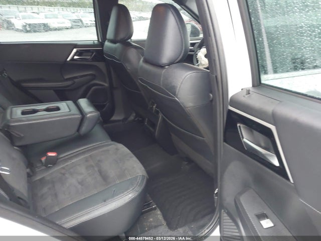 44579452 :رقم المزاد ، JA4J3UA80PZ008655 vin ، 2023 Mitsubishi Outlander Se 2.5 2wd/se Black Edition 2wd/se Special Edition 2wd مزاد بيع