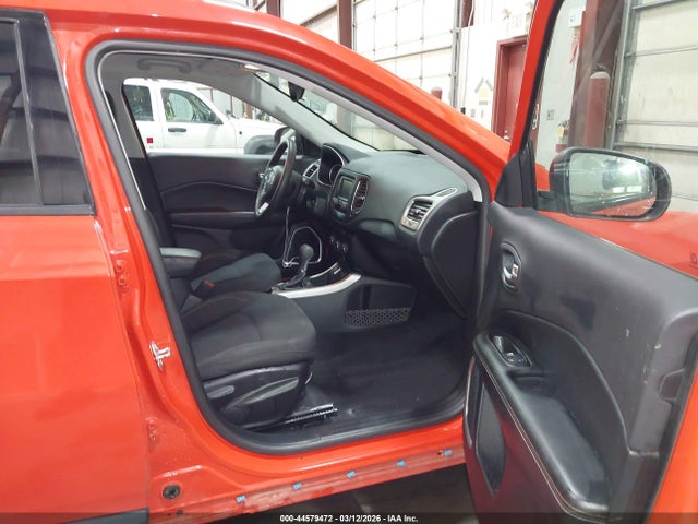 3C4NJCAB3JT122716 Jeep Compass Sport Fwd