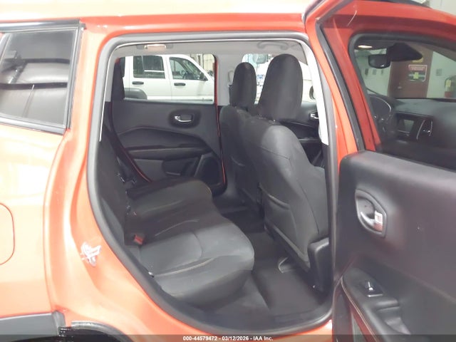 3C4NJCAB3JT122716 Jeep Compass Sport Fwd