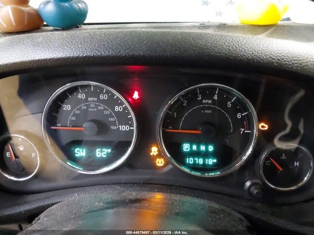 Продажа на аукционе авто 2015 Jeep Wrangler Unlimited Sport, vin: 1C4BJWDG7FL713985, номер лота: 44579497