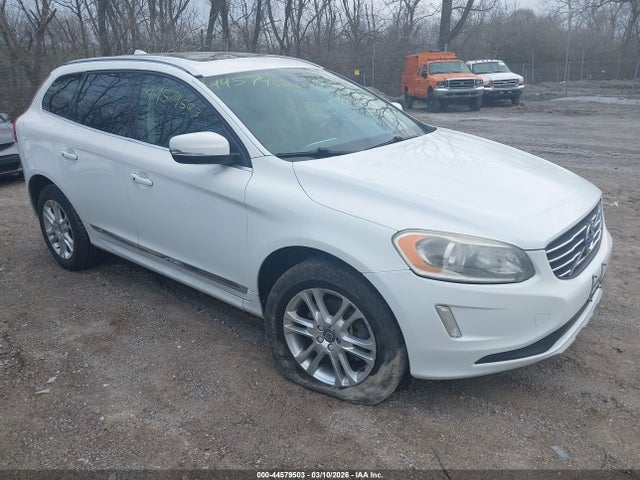 2016 VOLVO XC60 YV440MDK6G2775435
