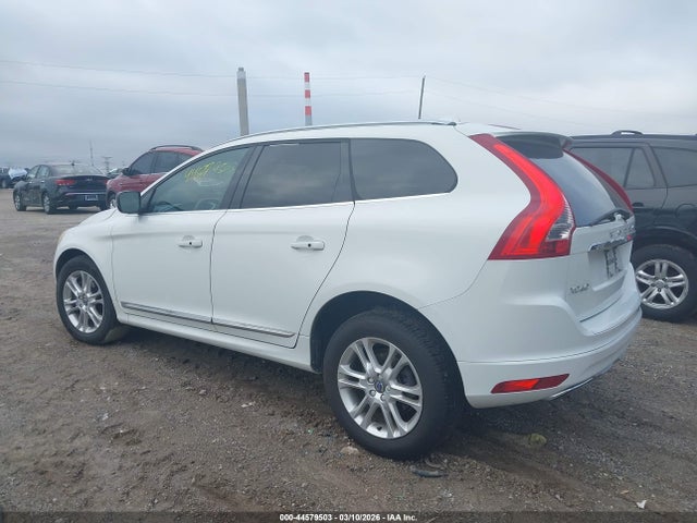 2016 VOLVO XC60 YV440MDK6G2775435 Photo 2
