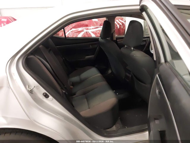 Toyota COROLLA LE 2018 5YFBURHE3JP822591 Image 8