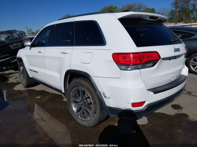 44579547 :رقم المزاد ، 1C4RJEAG8JC447219 vin ، 2018 Jeep Grand Cherokee Laredo E 4x2 مزاد بيع