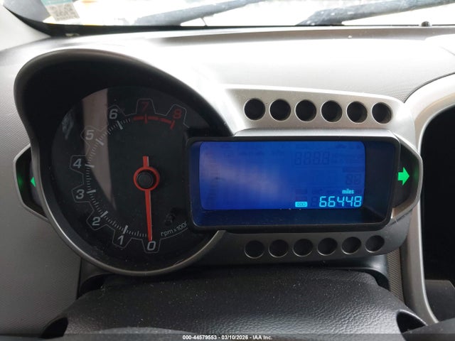 1G1JC6SG2G4152396 Chevrolet Sonic Lt Auto