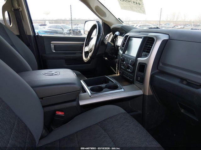 44579593 :رقم المزاد ، 3C6UR5DL2EG141378 vin ، 2014 Ram 2500 Big Horn مزاد بيع