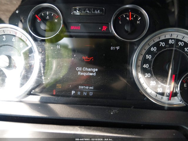 44579593 :رقم المزاد ، 3C6UR5DL2EG141378 vin ، 2014 Ram 2500 Big Horn مزاد بيع