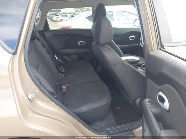 KNDJN2A20G7237879 KIA Soul