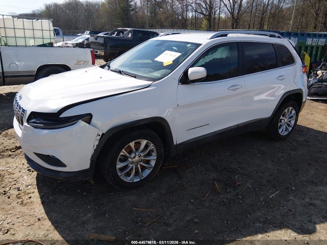 44579618 :رقم المزاد ، 1C4PJLCB2KD178420 vin ، 2019 Jeep Cherokee Latitude Fwd مزاد بيع