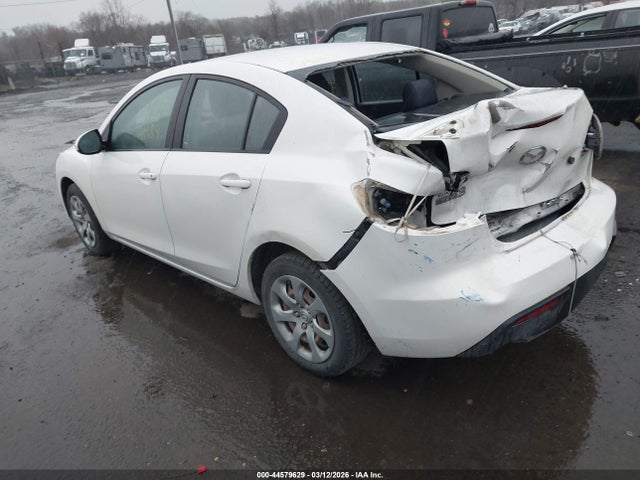 Продажа на аукционе авто 2011 Mazda Mazda3 I Sport, vin: JM1BL1UF0B1372102, номер лота: 44579629
