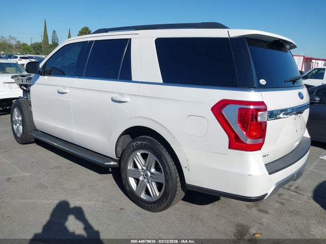 1FMJU1HTXKEA60818 Ford Expedition Xlt