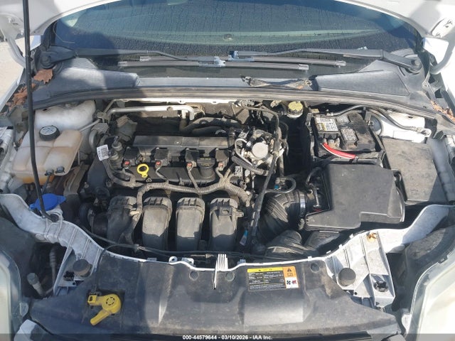 1FADP3K24EL260748 Ford FOCUS SE