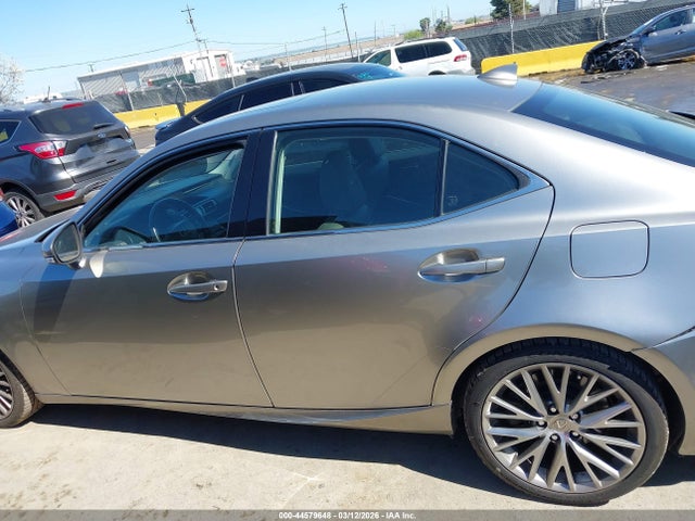 Lexus IS 200T 2016 JTHBA1D21G5018526 Image 14