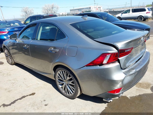 Lexus IS 200T 2016 JTHBA1D21G5018526 Image 3