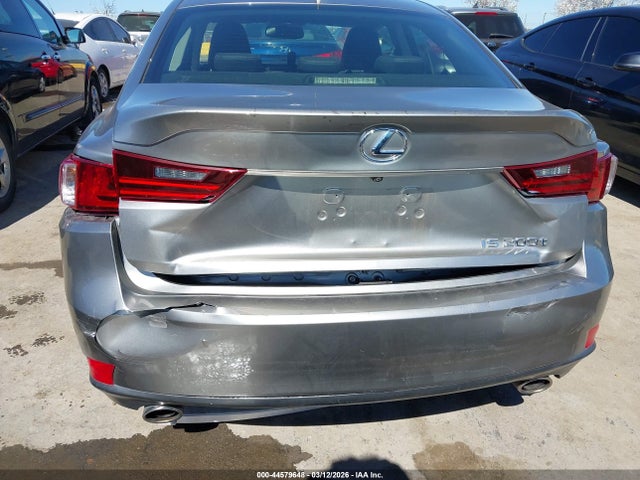 Lexus IS 200T 2016 JTHBA1D21G5018526 Image 6