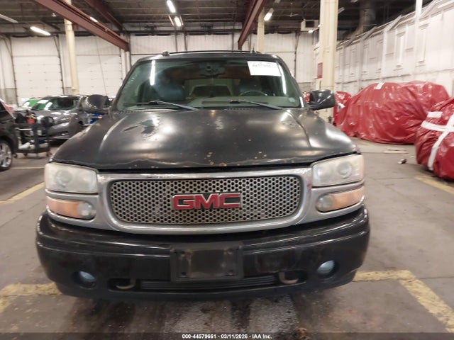 2004 Gmc Yukon Xl 1500 Denali მანქანა იყიდება აუქციონზე, vin: 1GKFK66U14J279092, აუქციონის ნომერი: 44579661
