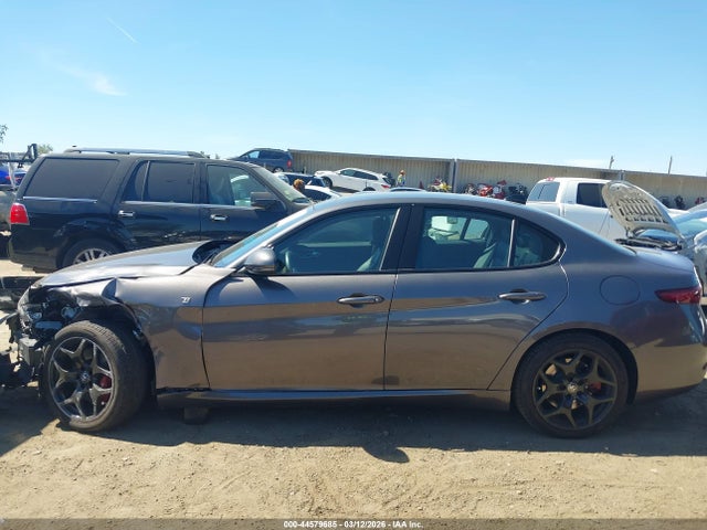 ZARFAMBN3N7665440 Alfa Romeo Giulia Ti Rwd